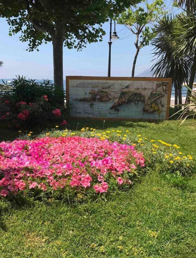 Sea Pearl Nuovissimo A Due Passi Dal Mare Lägenhet Maiori Exteriör bild