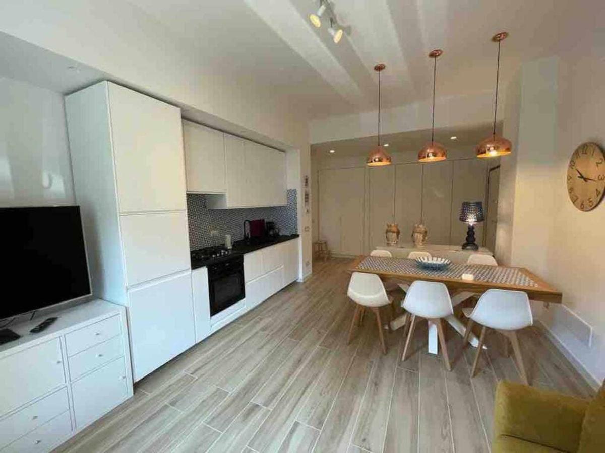 Sea Pearl Nuovissimo A Due Passi Dal Mare Lägenhet Maiori Exteriör bild