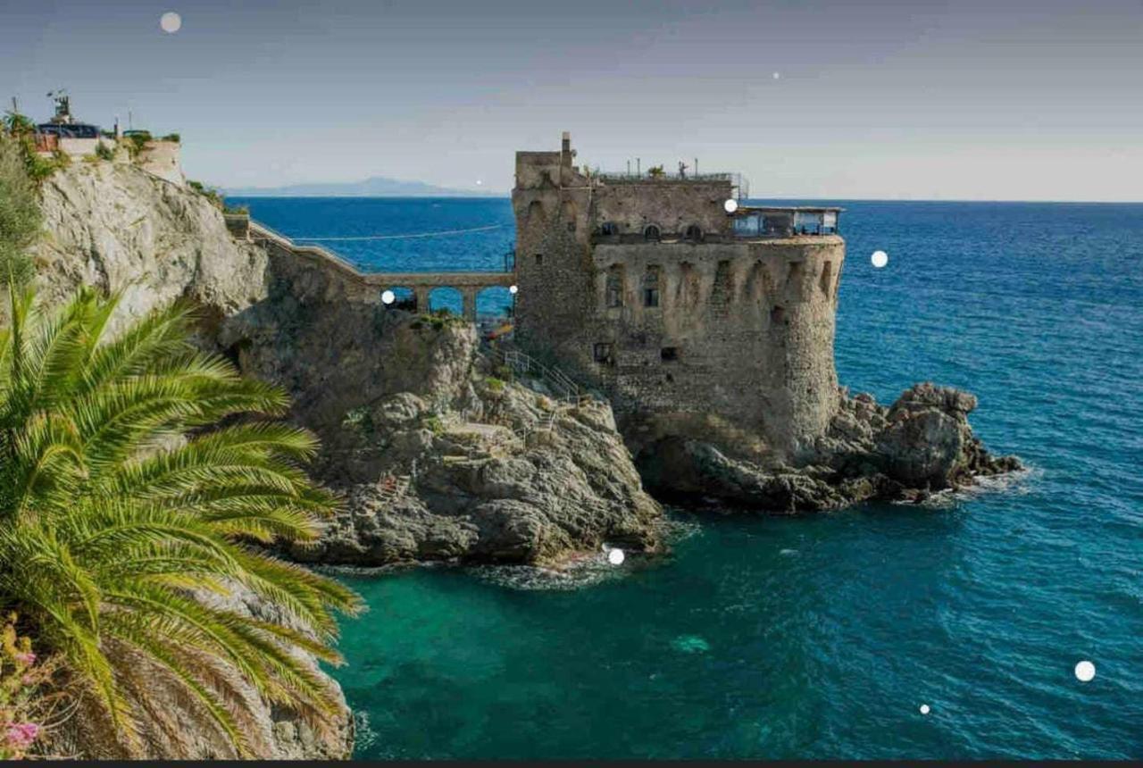 Sea Pearl Nuovissimo A Due Passi Dal Mare Lägenhet Maiori Exteriör bild